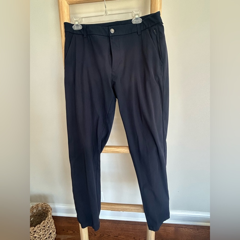 LuluLemon Mens Classic Fit Commission Pant 34” Warpstreme True Navy